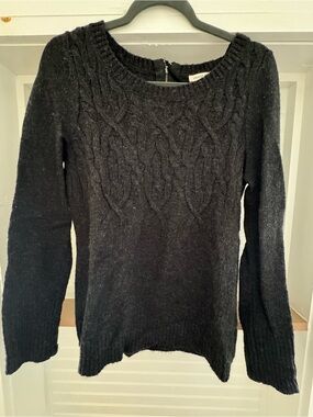 Smart Set Black Cable-Pattern Crew Neck Sweater